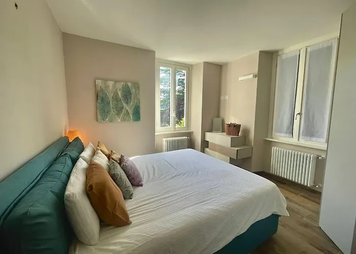 Montefiori, Rustic Glow