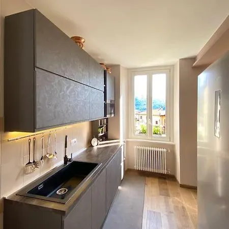 Apartment Montefiori, Rustic Glow *