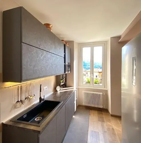 Appartamento Montefiori, Rustic Glow *